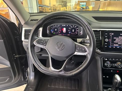 Used 2023 Volkswagen Atlas SE w/ Black Wheel Package AWD/4WD image 16