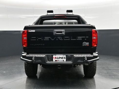 Used 2021 Chevrolet Colorado ZR2 w/ Colorado ZR2 Bison Edition image 9