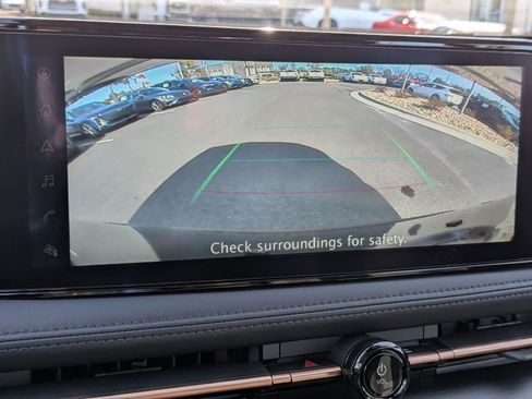 Used 2023 Nissan Ariya FWD image 24