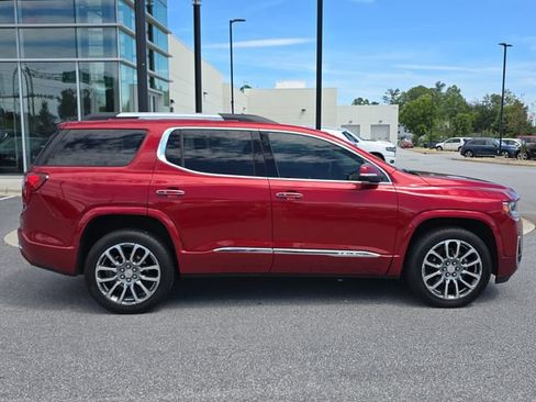 Used 2023 GMC Acadia Denali FWD image 2