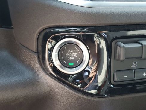 New 2026 GMC Sierra 1500 SLT image 27