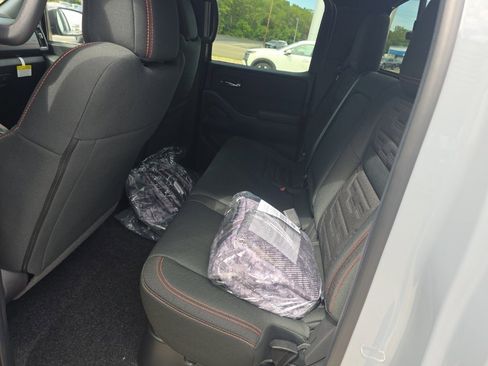 New 2025 Nissan Frontier PRO-4X image 13