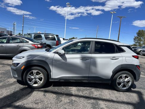 Used 2023 Hyundai Kona SEL w/ Cargo Package AWD/4WD image 2