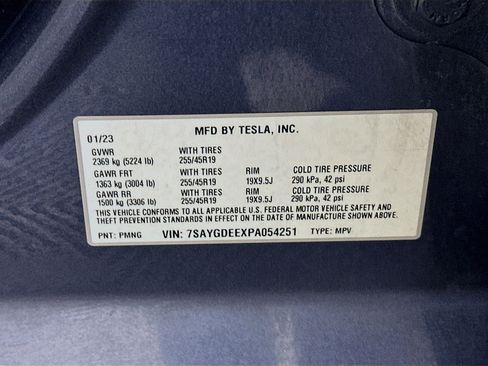 Used 2023 Tesla Model Y Long Range image 12