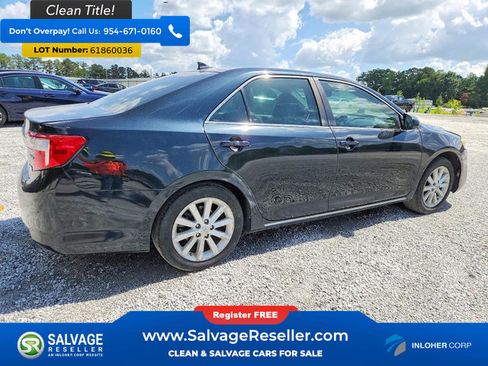 Used 2012 Toyota Camry XLE w/ Leather Pkg FWD image 4