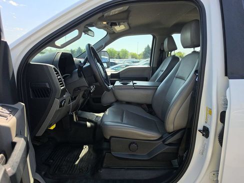 Used 2022 Ford F350 XL w/ STX Appearance Package AWD/4WD image 4