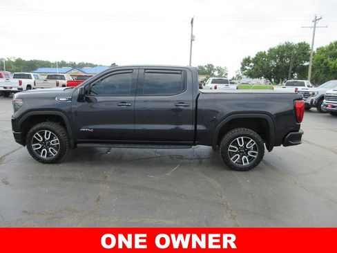 Certified 2022 GMC Sierra 1500 AT4 w/ AT4 Preferred Package AWD/4WD image 13