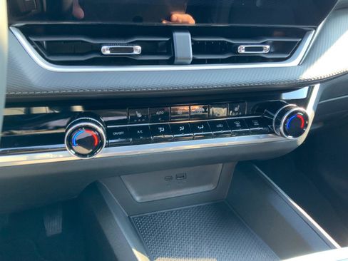 New 2026 Chevrolet Equinox LT w/ Convenience Package II image 23