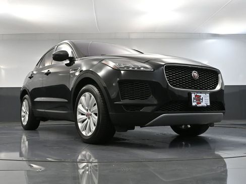 Used 2020 Jaguar E-PACE SE image 56