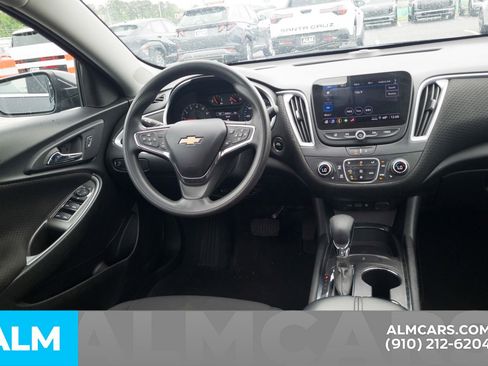 Used 2023 Chevrolet Malibu LT FWD image 21