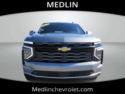 Used 2026 Chevrolet Tahoe High Country image 3