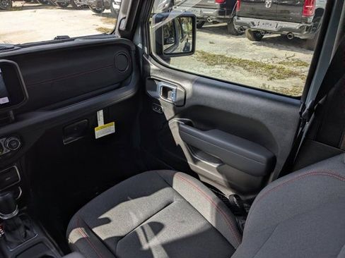 New 2026 Jeep Gladiator Rubicon image 17