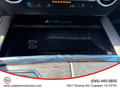 Used 2018 Ford Expedition Limited w/ Equipment Group 301A AWD/4WD image 28