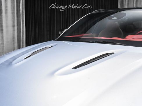 Used 2022 Aston Martin DBX AWD/4WD image 35