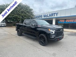 Used 2025 Chevrolet Silverado 1500 LT Trail Boss w/ LT Trail Boss Premium Package AWD/4WD video 1