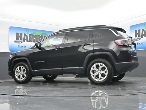 Used 2024 Jeep Compass Latitude AWD/4WD image 25