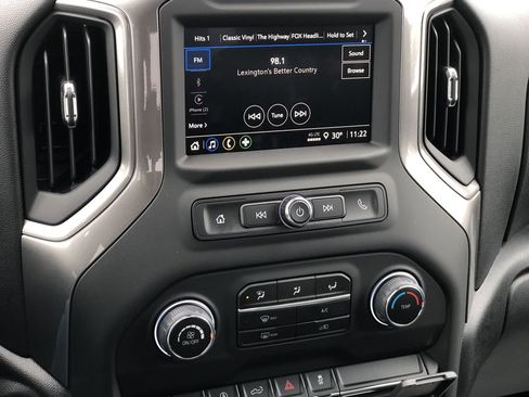 Used 2026 Chevrolet Silverado 1500 Custom image 19