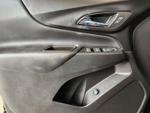 Certified 2024 Chevrolet Equinox LT FWD image 23