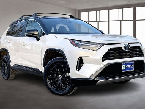 Used 2022 Toyota RAV4 XSE image 3