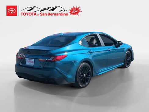 New 2026 Toyota Camry SE image 5