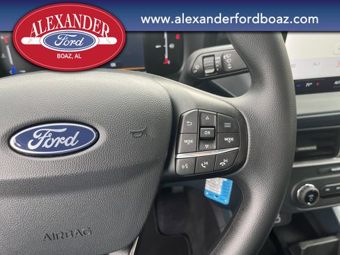 New 2025 Ford Maverick XL image 22