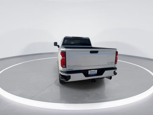 Used 2024 Chevrolet Silverado 2500 High Country w/ Technology Package AWD/4WD image 7