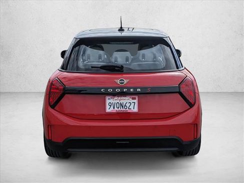 Certified 2025 MINI Cooper S image 7