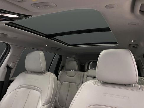 Used 2021 Jeep Grand Cherokee L Overland image 7