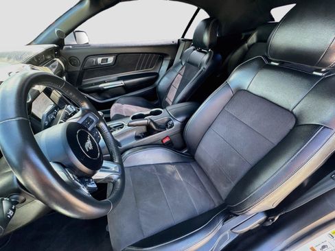 Used 2020 Ford Mustang GT Premium w/ Carbon Sport Interior Package RWD image 21