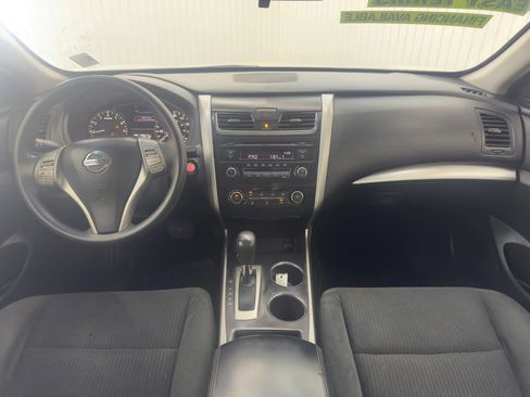 Used 2015 Nissan Altima 2.5 S image 11