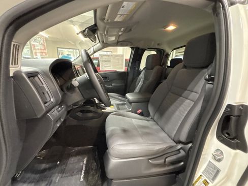 New 2026 Nissan Frontier S image 18