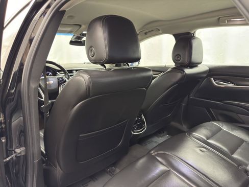 Used 2019 Cadillac XTS Luxury image 24