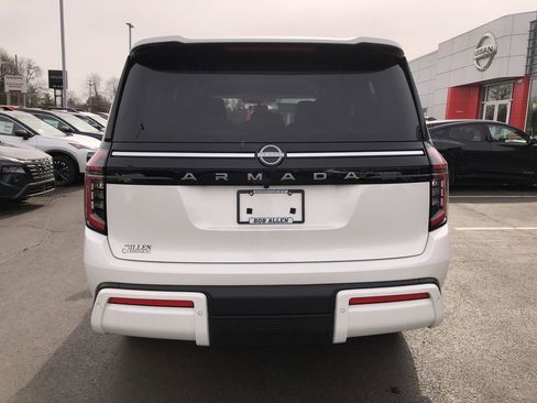New 2026 Nissan Armada SV image 18