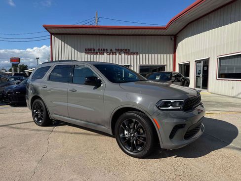 Certified 2025 Dodge Durango GT w/ Blacktop Package image 28