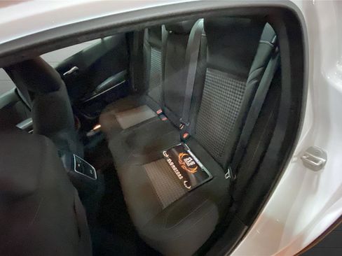 Used 2023 Dodge Charger SXT image 30