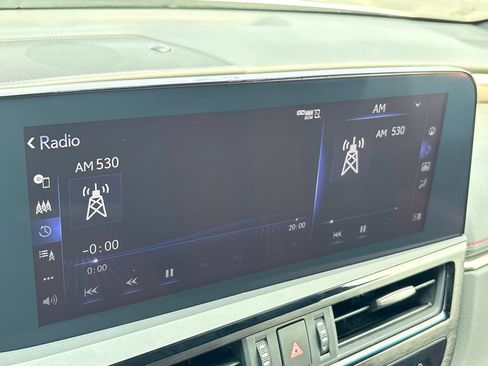 Used 2022 Lexus ES 300h F Sport w/ Accessory Package FWD image 17