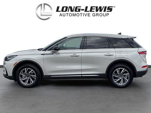 Certified 2024 Lincoln Corsair FWD image 2