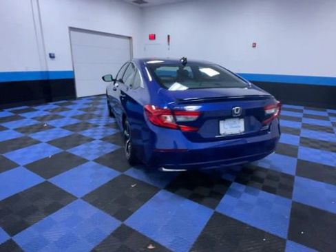 Used 2022 Honda Accord Sport image 7