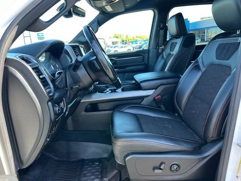 Used 2021 RAM 1500 Big Horn w/ Built-to-serve Edition AWD/4WD image 4