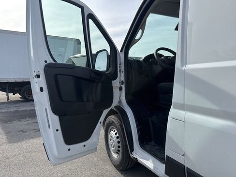 New 2026 RAM ProMaster 2500 w/ Convenience Group FWD image 13