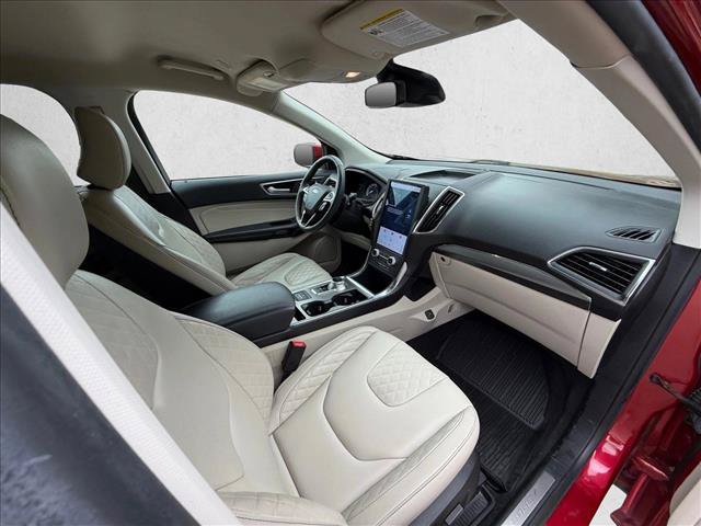 Used 2023 Ford Edge Titanium AWD/4WD image 22