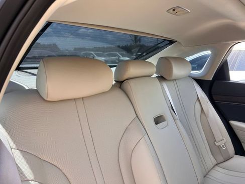 Used 2022 Genesis G80 2.5T w/ Prestige Package RWD image 31