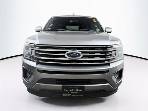 Used 2020 Ford Expedition XLT w/ Equipment Group 202A AWD/4WD image 2