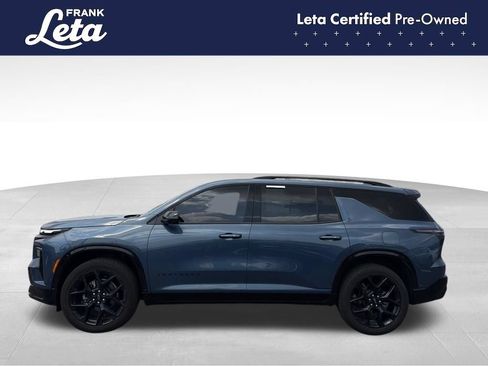 Used 2025 Chevrolet Traverse RS w/ LPO, Floor Liner Package FWD image 3