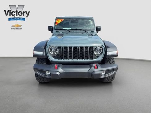 Used 2026 Jeep Gladiator Rubicon AWD/4WD image 2