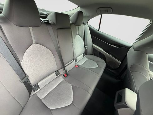Used 2024 Toyota Camry LE AWD/4WD image 18