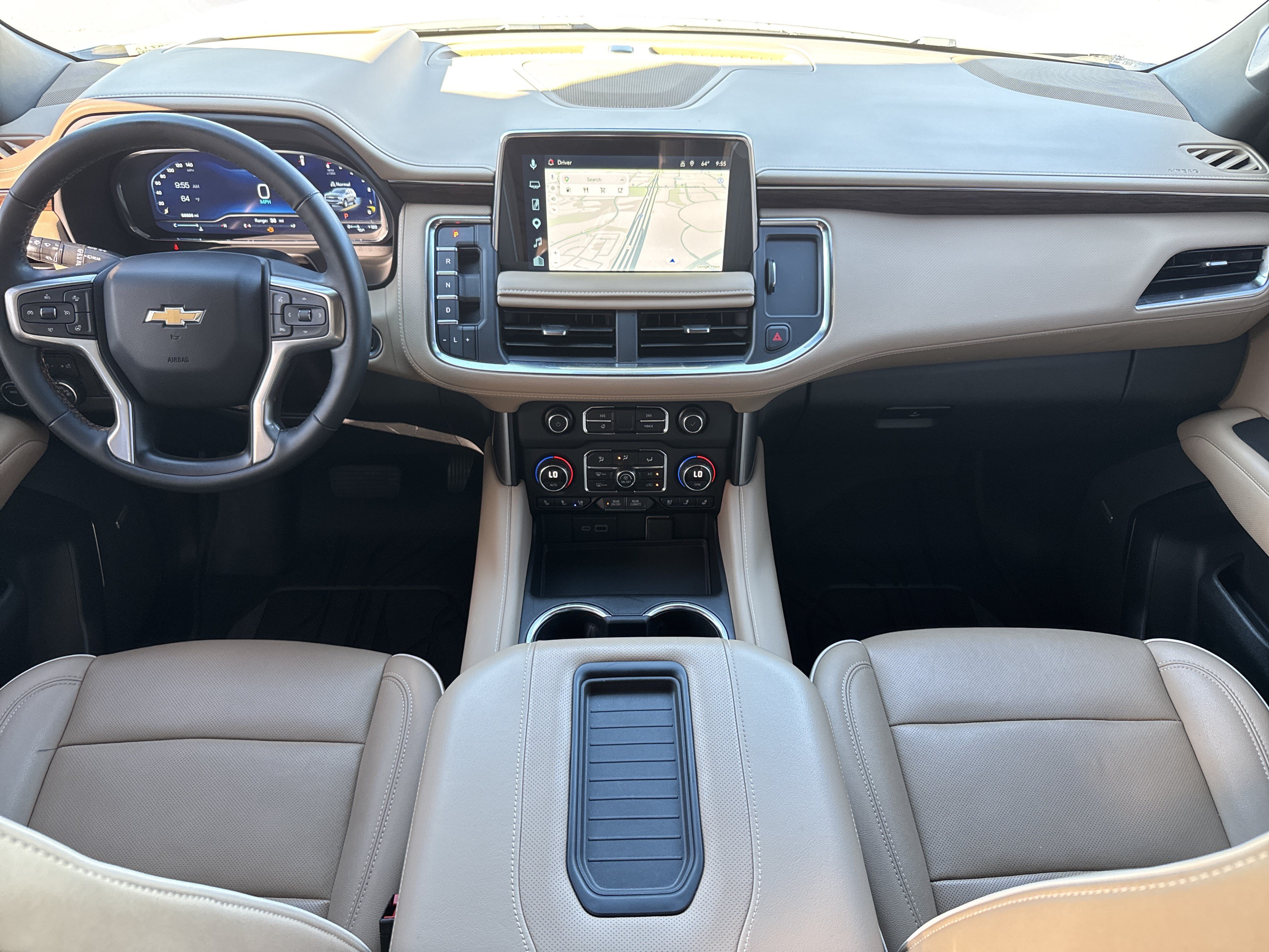 Used 2024 Chevrolet Tahoe Premier w/ Premium Package RWD image 32