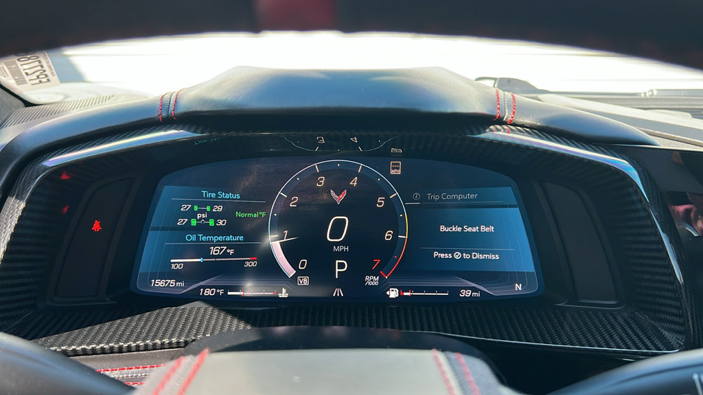Used 2022 Chevrolet Corvette Stingray Premium Cpe w/ Z51 Performance Package RWD image 19