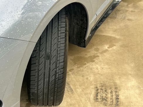 Certified 2025 Hyundai Sonata SEL FWD image 9