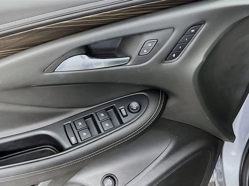 Certified 2020 Buick Envision Essence image 17